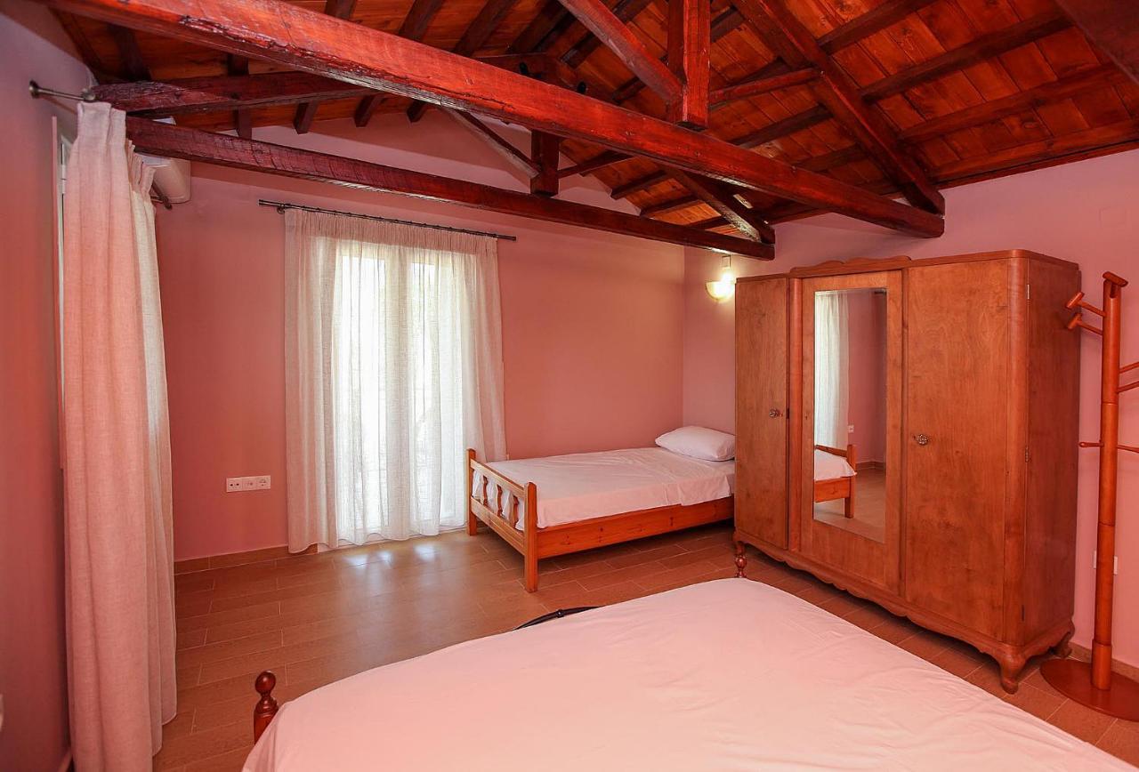 Traditional Guesthouse Asimakis Anifion Екстер'єр фото
