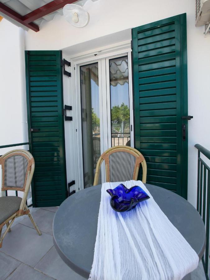 Traditional Guesthouse Asimakis Anifion Екстер'єр фото