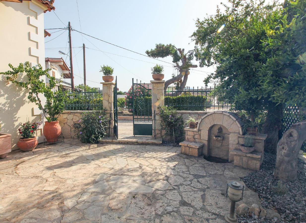 Traditional Guesthouse Asimakis Anifion Екстер'єр фото