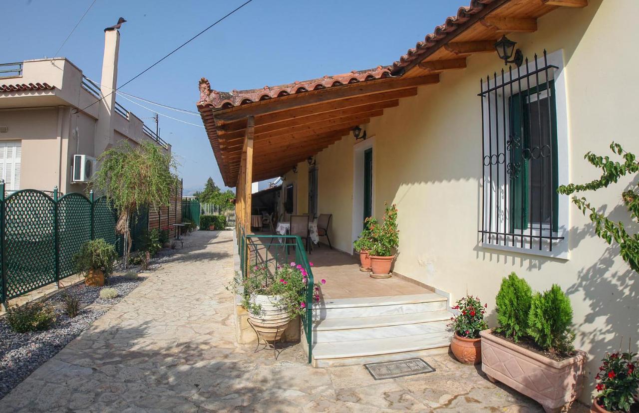 Traditional Guesthouse Asimakis Anifion Екстер'єр фото
