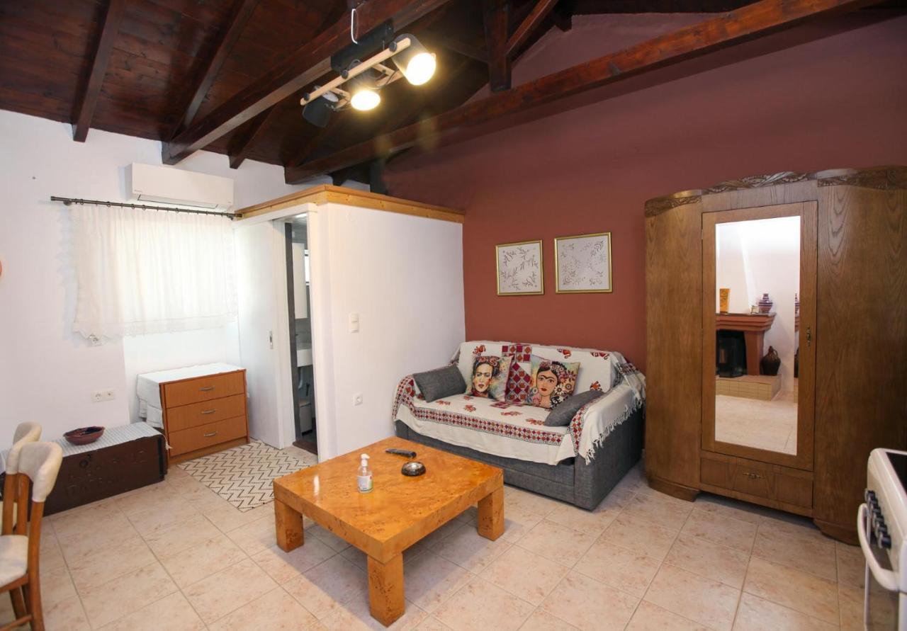 Traditional Guesthouse Asimakis Anifion Екстер'єр фото
